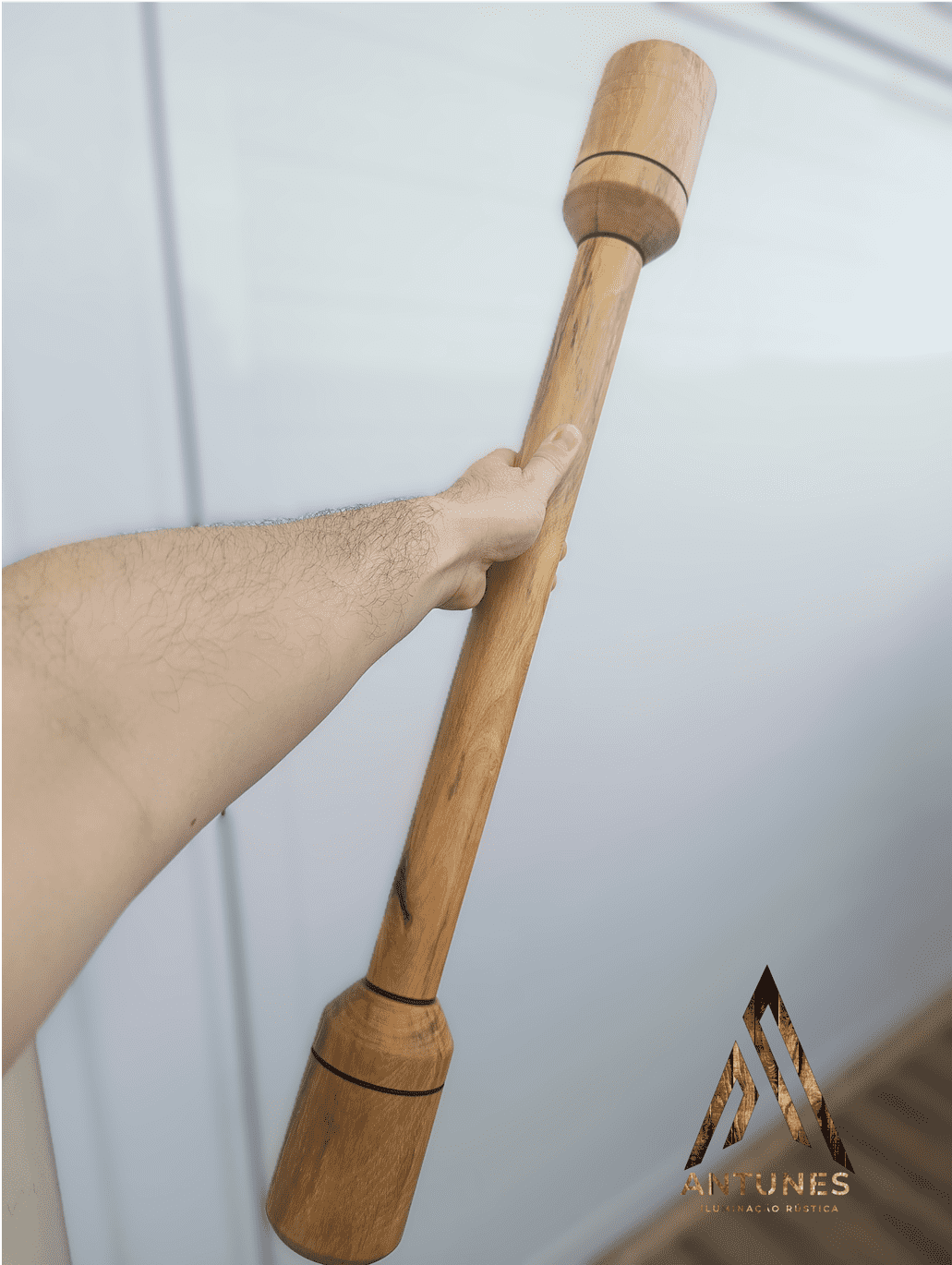 Mão de Pilão em Madeira Maciça 80cm – Torneada à Mão com Acabamento Fino | Antunes Móveis Rústico - Imagem 4