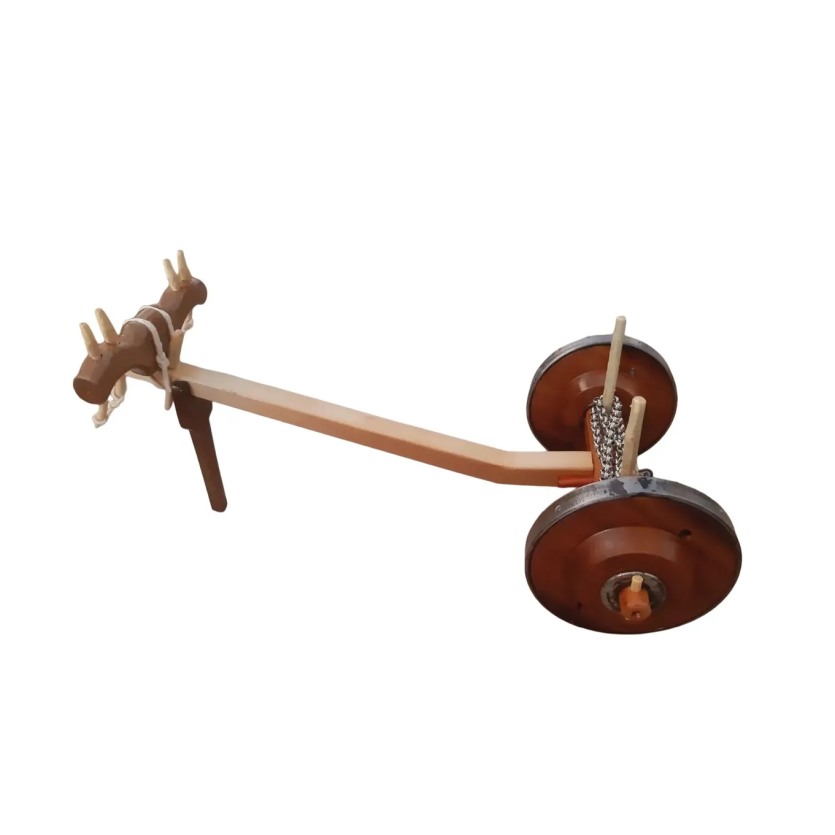 Carretão de Bois Miniatura Artesanal – Decoração Rústica em Madeira Nobre com Detalhes Realistas