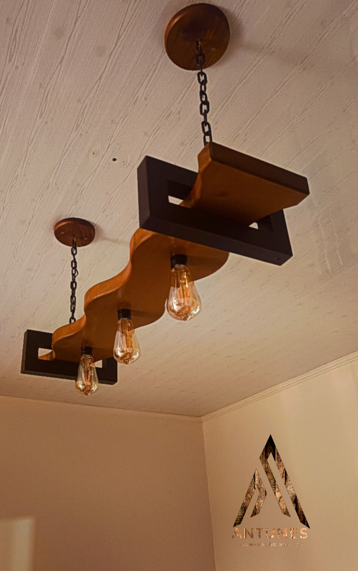 Pendente Rústico Industrial Madeira Maciça 3 Lâmpadas Design Exclusivo – Antunes (não acompanha lampadas) - Imagem 2